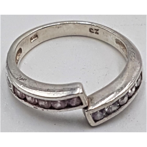 720 - SILVER (925) STONE SET RING (Size O  , Total Weight 3.20Grams)