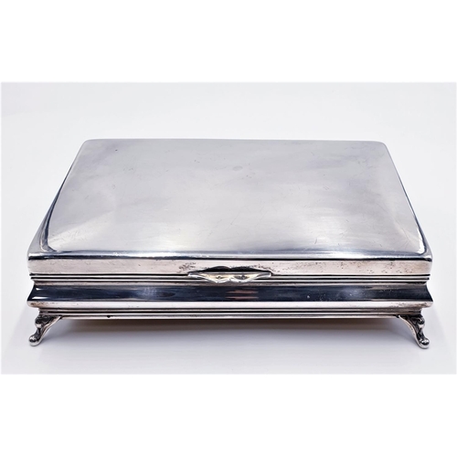 188 - SILVER SPANISH (915) (Early 20th Century) 20cm x 13cm x 6cm BOX (Weight Of Silver WITHOUT Wood Linin... 