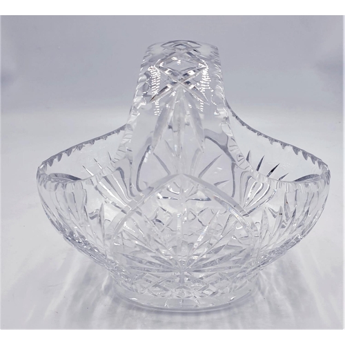 202 - GLASS 25cm BASKET