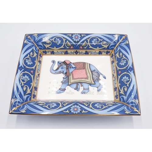 607 - WEDGWOOD CHINA 20cm x 16.5cm OBLONG TRAY IN THE BLUE ELEPHANT DESIGN