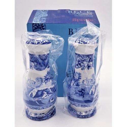 784 - SPODE CHINA Tall BLUE/WHITE SALT & PEPPER POTS IN THE ITALIAN DESIGN (Original Box)