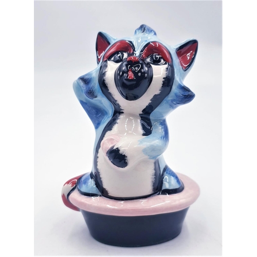 806 - LORNA BAILEY _____cm MODEL OF BATHTIME THE CAT  Signed By Lorna Bailey