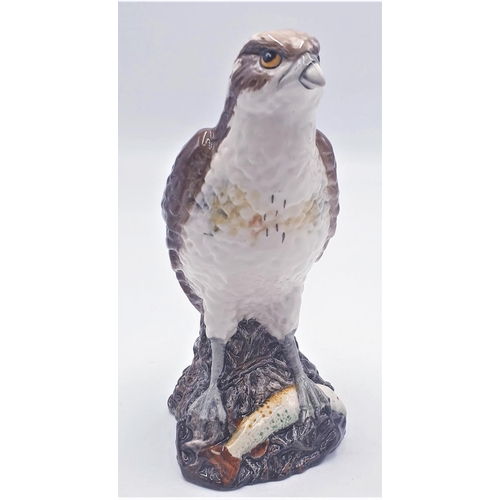 165 - ROYAL DOULTON 19.7cm FLASK MODELLED AS A OSPREY (Brown/White Gloss Colourway) (Issued 1987) Designed... 