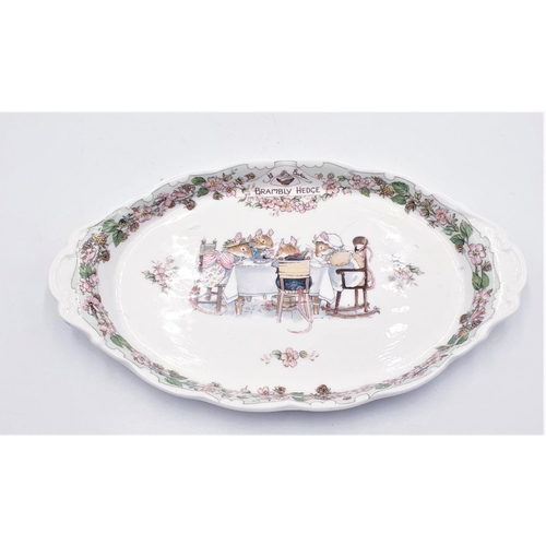 159 - ROYAL DOULTON CHINA 25cm x 14cm OVAL PLATE/TRAY 'TEA SERVICE' FROM THE BRAMBLY HEDGE GIFT COLLECTION