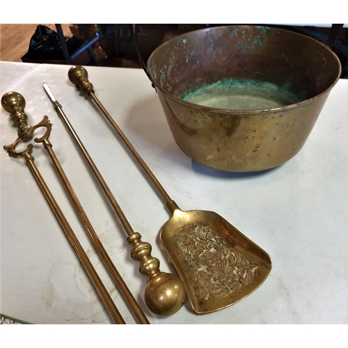 827 - BRASS JAM PAN & BRASS COMPANION SET