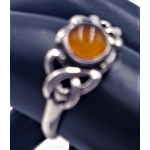 236 - SILVER (Hallmarked) / AMBER ? RING (Size P , Total Weight 3.38 Grams)  (Boxed)