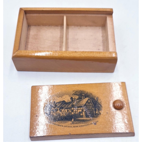 432 - MAUCHLINE WARE TWIN COMPARTMENT STAMP BOX 