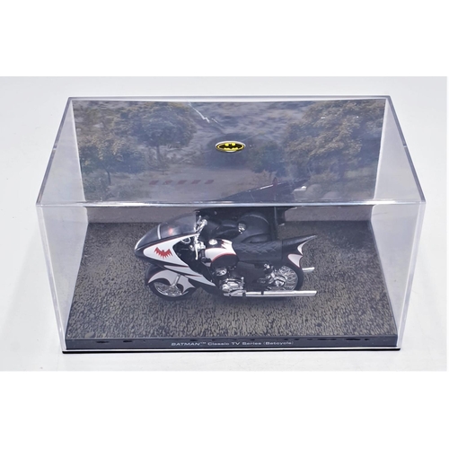 470 - BATMAN Classic BATCYCLE (Cased)