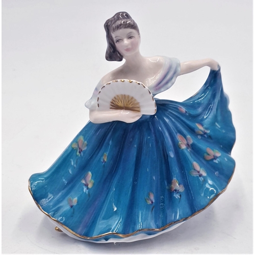 814 - ROYAL DOULTON 10.1cm FIGURINE 