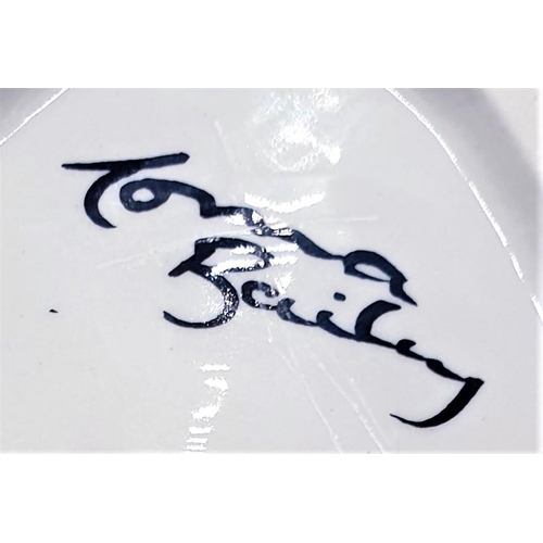 285 - LORNA BAILEY 14cm x 9cm CAT ASLEEP WALL PLAQUE Signed By Lorna Bailey (Marked 2nds)