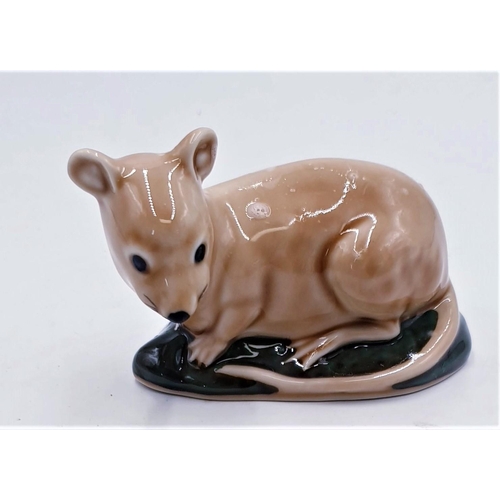 326 - WADE MODEL OF A 'TIMID MOUSE'