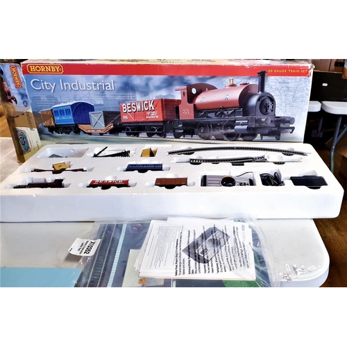 Hornby city industrial store train set