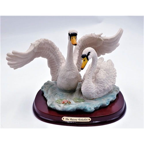 105 - JULIANA DESIGN STUDIO'S  19cm x 27cm MODEL OF TWO SWANS ON BASE