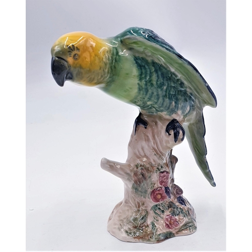 113 - BESWICK 15cm MODEL OF A PARAKEET Model No 930 1941/75 Designed By Mr Arthur Gredington.