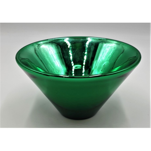 96 - GREEN LUSTRE GLASS Large 23cm Dia BOWL By Designer Mr Nick Munroe