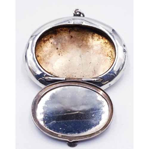 145 - SOLID SILVER CHATERLAINE COMPACT (Hallmarked For Birmingham) c1918