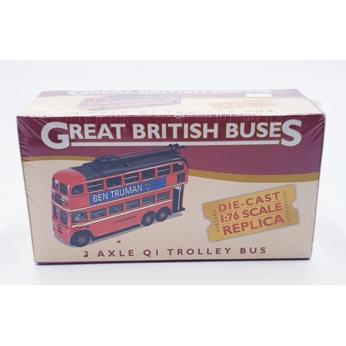 202 - ATLAS EDITIONS DIE CAST MODEL OF A THREE AXLE Q.I. TROLLEY BUS (Original Box)