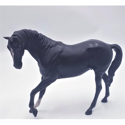 352 - BESWICK 18.4cm MODEL OF THE HORSE 