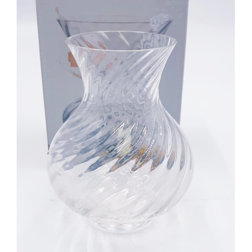 160 - DARTINGTON CRYSTAL 12cm REMUS VASE By Designer Mr Frank Thrower. (Original Box)
(Dartington Glass as... 