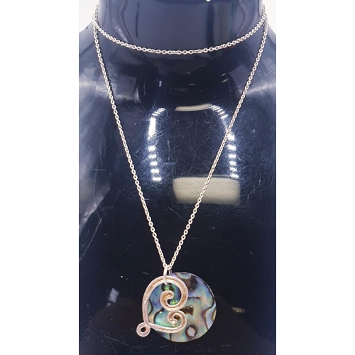 171 - SILVER (925) / ABALONE PENDANT ON A SILVER (925) 44cm NECK CHAIN  (Boxed)