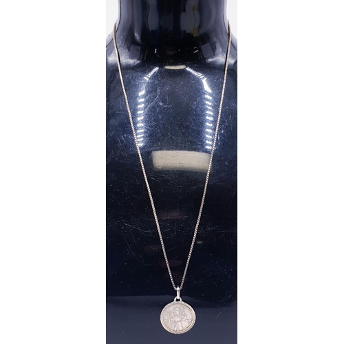 142 - SILVER ST CHRISTOPER MEDAL ON A SILVER (835) 40cm NECK CHAIN   (Total Weight 4.4 Grams)