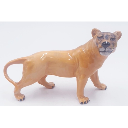 760 - BESWICK 12.1cm MODEL OF A LIONESS (Facing Right)  Model No 2097 (Gloss Colourway) 1967/84 Designed B... 