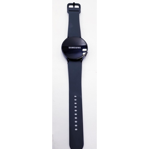 100A - SAMSUNG GALAXY WATCH 6 . GRAPHITE,With SPORT BAND.  BLUETOOTH, WI FI, GPS. Use With A Smartphone Run... 