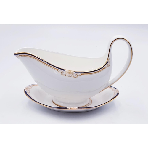 72 - WEDGWOOD CHINA GRAVY BOAT & UNDERTRAY IN THE CAVENDISH DESIGN