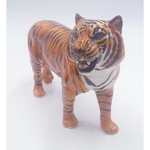 729 - BESWICK Large 19.1cm MODEL OF A TIGER Model No 2096 1967/90 Designed by Mr Graham Tongue