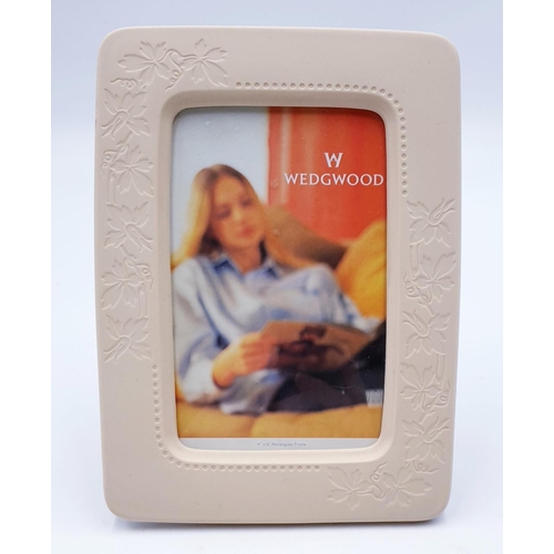 771 - WEDGWOOD YELLOW JASPER WARE 15cm x 20.5cm PHOTOFRAME