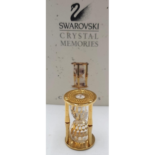 789 - SWAROVSKI CRYSTAL MEMORIES 3cm HOURGLASS (This retired Swarovski Crystal Memories hourglass is part ... 