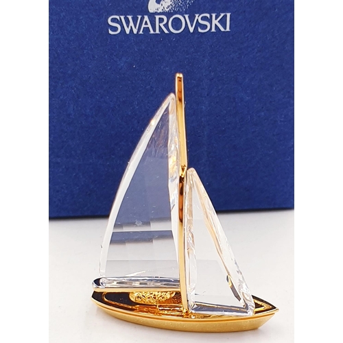 799 - SWAROVSKI CRYSTAL MEMORIES 4.5 cm SAILBOAT (Gold) (This retired Swarovski Crystal Memories sailboat ... 