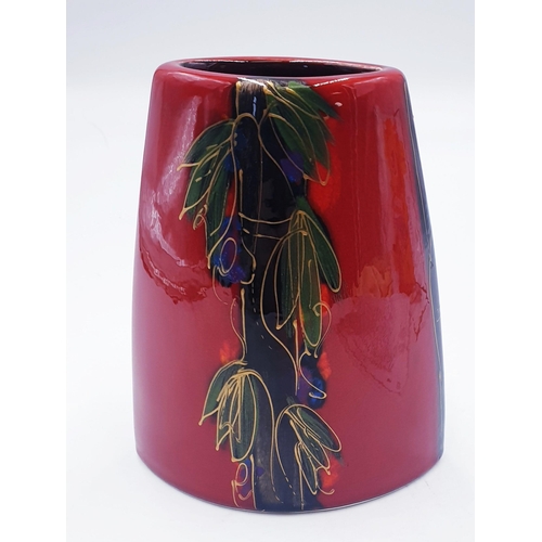 322 - ANITA HARRIS ART POTTERY 16cm  VASE 