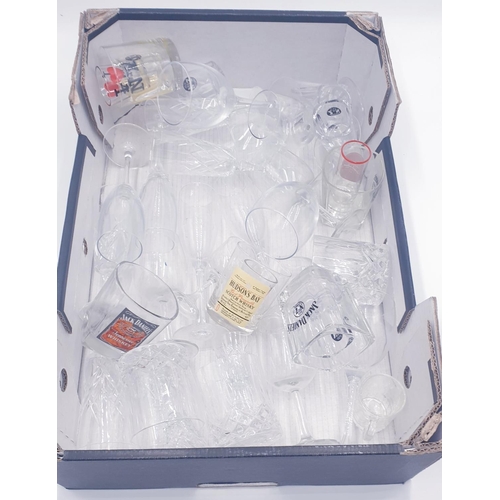 115 - BOX CONTAINING A Qty Of MIXED GLASSES (Please Note This Lot WILL NOT BE PACKED OR SHIPPED....COLLECT... 