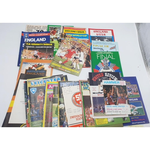 258 - FOOTBALL PROGRAMMES (Qty Of)