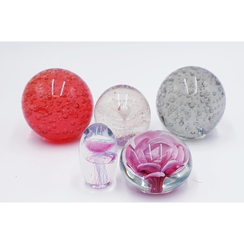 325A - GLASS PAPERWEIGHTS (5)