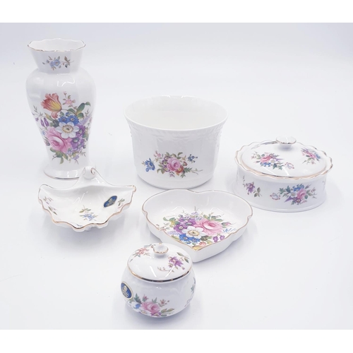 451 - AYNSLEY CHINA ITEMS (6) IN THE HOWARD SPRAYS DESIGN