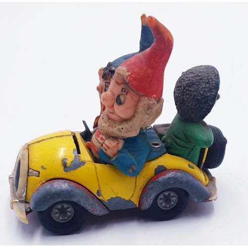 530 - CORGI DIE CAST MODEL OF NODDY IN HIS MOTOR CAR WITH BIG EARS And GOLLY (Play Worn)