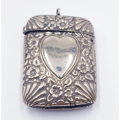 575 - SILVER PLATED VICTORIAN VESTA CASE/STRIKER With HEART SHAPED VACANT CARTOUCHE (Dated 1896) (Regiistr... 