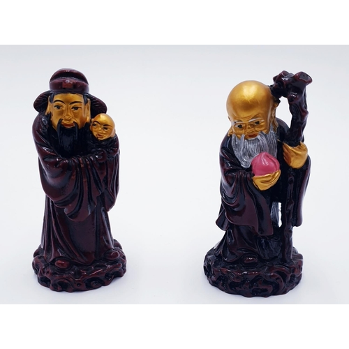 595 - RESIN 11.5 cm TWO PAIR OF ELDERLY GENTLEMEN Possibly EMPERORS