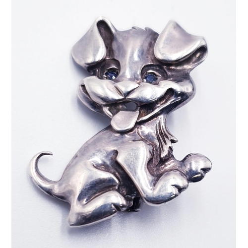 840 - SILVER 3.5cm  BROOCH FASHIONED AS A DOG With SAPPHIRE EYES By Makers S & K Of London  (Hallmarked Fo... 