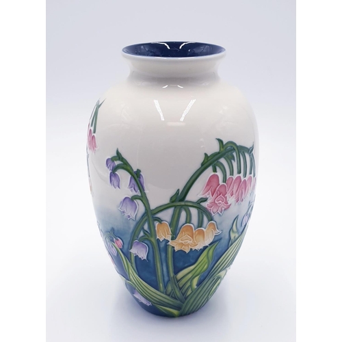 428 - OLD TUPTON WARE TUBELINED 20cm VASE IN THE LILY OF THE VALLEY DESIGN (Product Code No 1207) (Origina... 