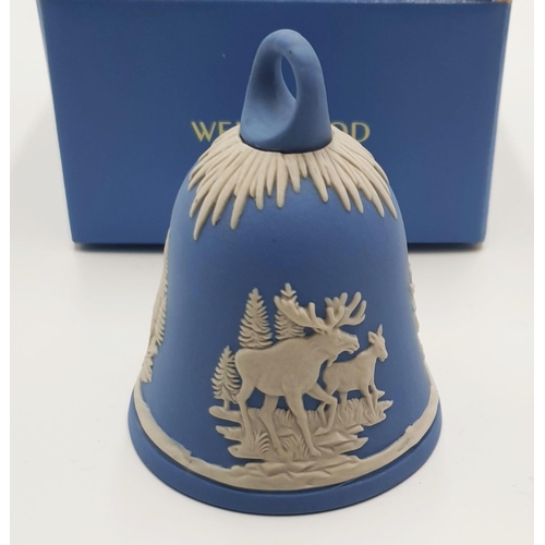 934 - WEDGWOOD BLUE JASPER WARE BELL CHRISTMAS TREE DECORATION (Original Box)