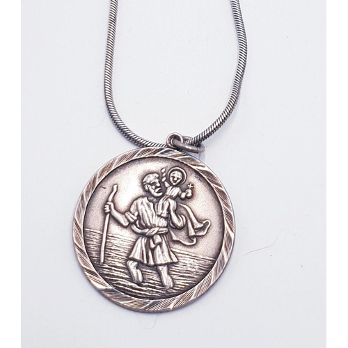 956 - SILVER (925) ST CHRISTOPHER PENDANT ON A SILVER (925) ____cm NECK CHAIN (Total Weight _____ Grams)