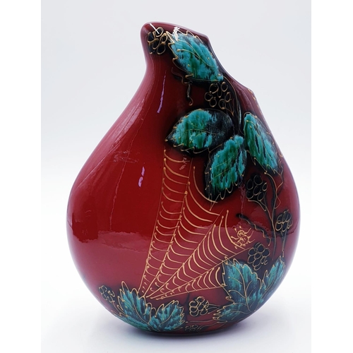 823 - ANITA HARRIS ART POTTERY (In Association With Carlton Ware) Large 22cm TEARDROP VASE (Trial Piece) (... 