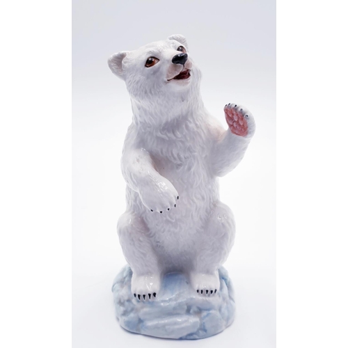 870 - AYNSLEY PORCELAIN 15cm MODEL OF AN ARCTIC BEAR Signed By Mr John Aynsley Dated 1975