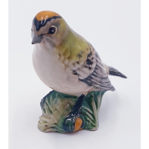 369 - BESWICK 6.5cm MODEL OF A GOLDCREST Model No 2415 (2nd Version) (Gloss Colourway)  1972/2002 Designed... 