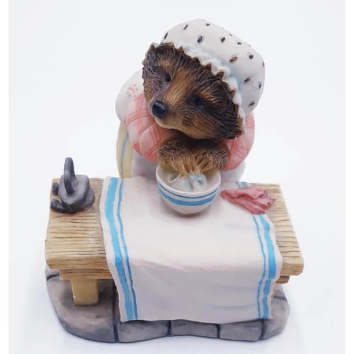 382 - BORDER FINE ARTS BEATRIX POTTER CHARACTER FIGURINE 