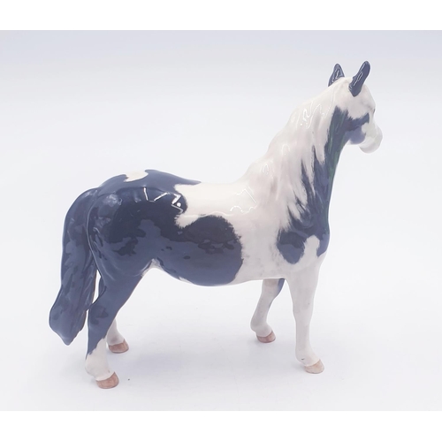 627 - BESWICK MODEL OF A PINTO PONY (Piebald-- Gloss Black/White Colourway) Model No 1373 1972-Unknown Des... 