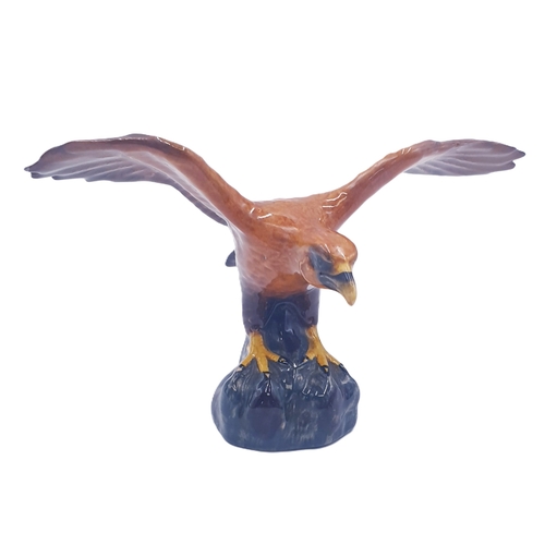 623 - BESWICK 9.5cm MODEL OF AN EAGLE ON ROCK Model No 2307 1970/75 Designed By Mr Graham Tongue